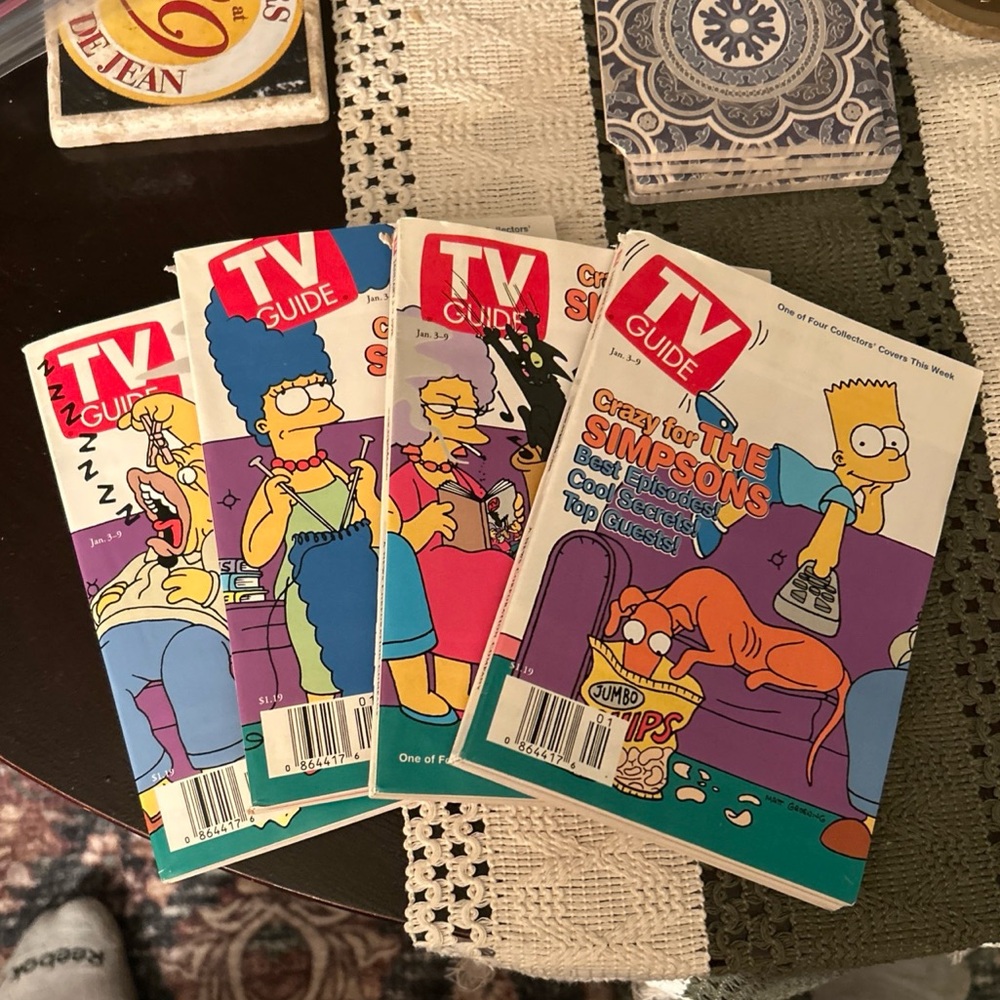 TV Guide - Crazy For The Simmons - Jan 3 - 9, 1998 - Set of 4 MINT CONDITION